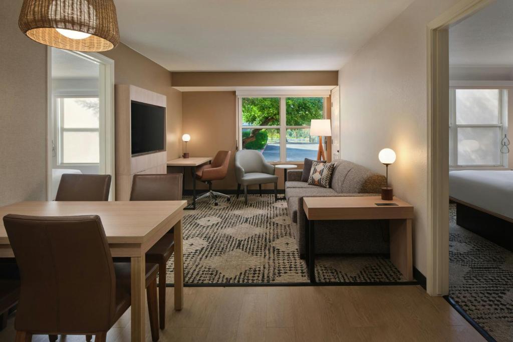 Residence Inn Mesa Suite